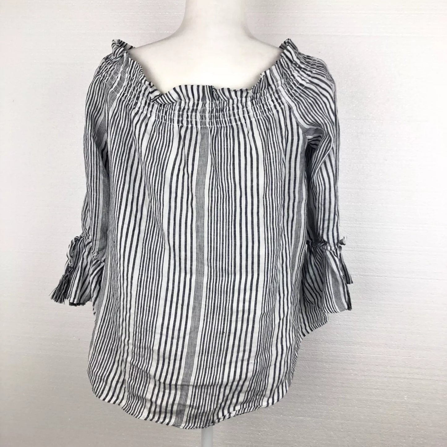 Vince Camuto Women's Linen Striped Peasant Top Boho Blouse Color Gray Size 2XS