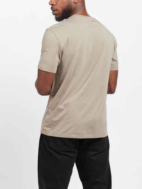 RICHER POORER Aaron Pocket Tee COLOR Warm Gray Size S