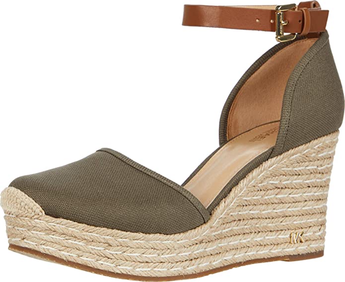 Michael Kors Kendrick Wedge Size: 6M