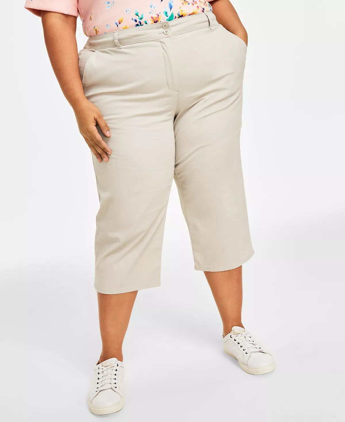 Karen Scott Women's	Petite Comfort-Waist Capri Pants  Color Beige Size 16P