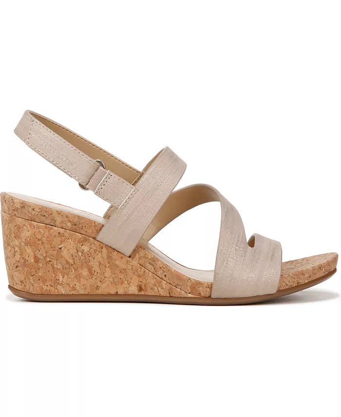 Naturalizer Women's Adria Wedge Sandal  Fawn Faux Leather Size 7W