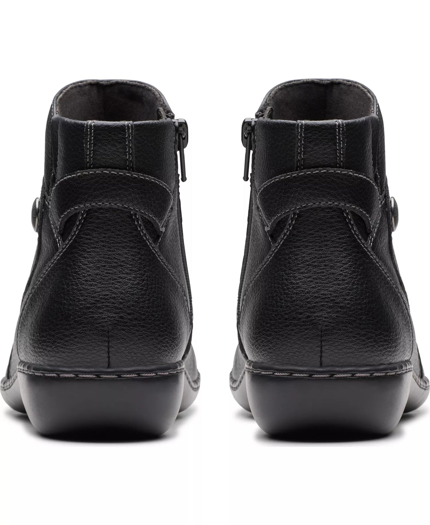 Clarks Women's Collection Ashland Mabel Flat Boots  Black Tumbled Size 6W