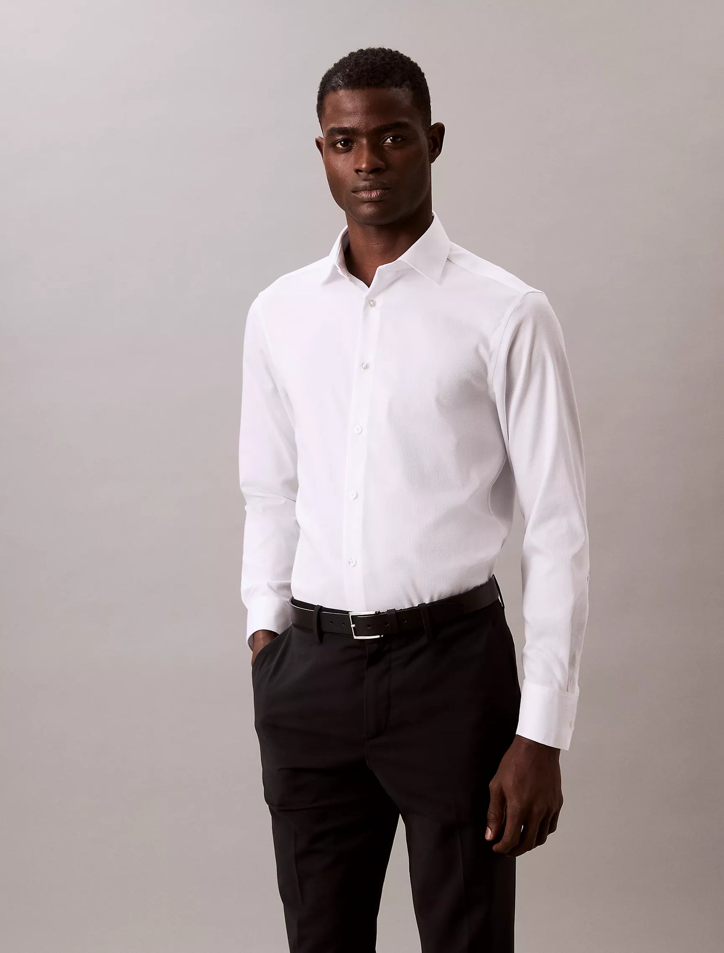 Calvin Klein STEEL+ Men's Solid Slim Fit Button-Down Shirt  White 16 34/35 (No Tag)