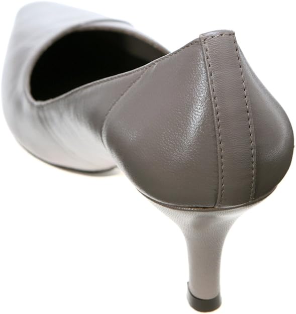 Bella Vita Women's Wow Pumps  Color Taupe Kidskin Size 8.5WW