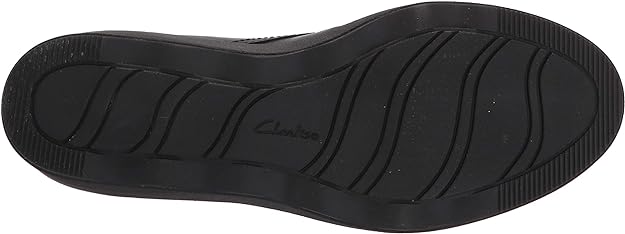 Clarks Women's Mazy Hyannis Oxford  Color Black Leather Size 6.5M