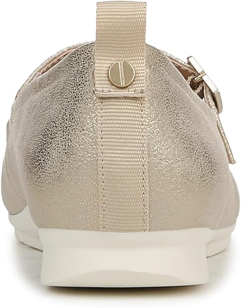 Dr. Scholl's Women's Timeless Mary Jane Flat  Gold Smooth Size 7