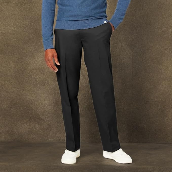 Dockers Men's Relaxed-Fit Signature Khaki Lux Stretch Pants  Black W30xL30 (Reticket Tag)