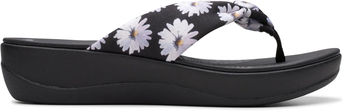 Clarks Women's Arla Glison Slip-On  Black Multi Size 8