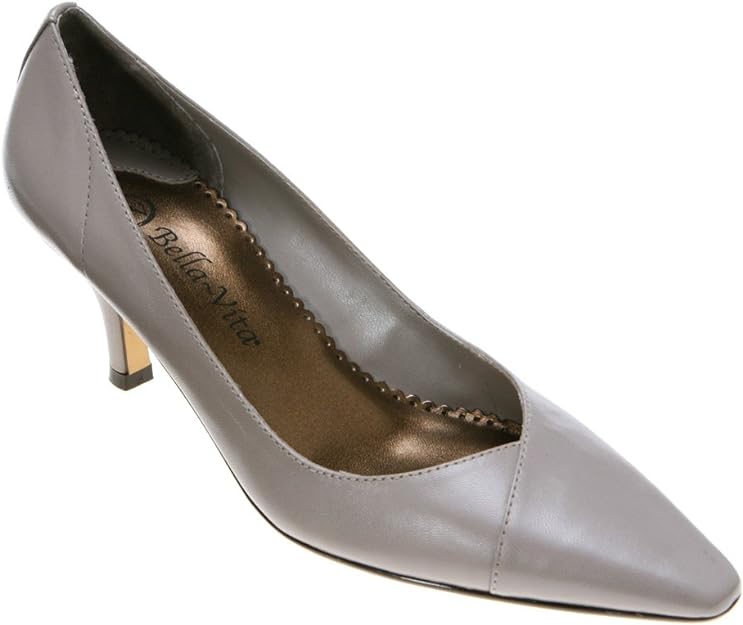 Bella Vita Women's Wow Pumps  Color Taupe Kidskin Size 8.5WW