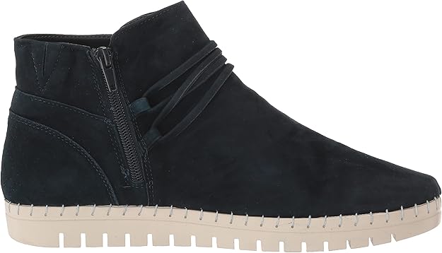 Bella Vita Women's Falynn Ankle Boots  Color Navy Suede Leather Size 7.5W