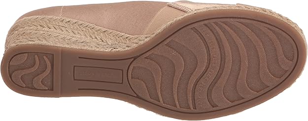 Easy Street Women's Jasper Wedge Sandal  Natural Thai Silk Size 7W