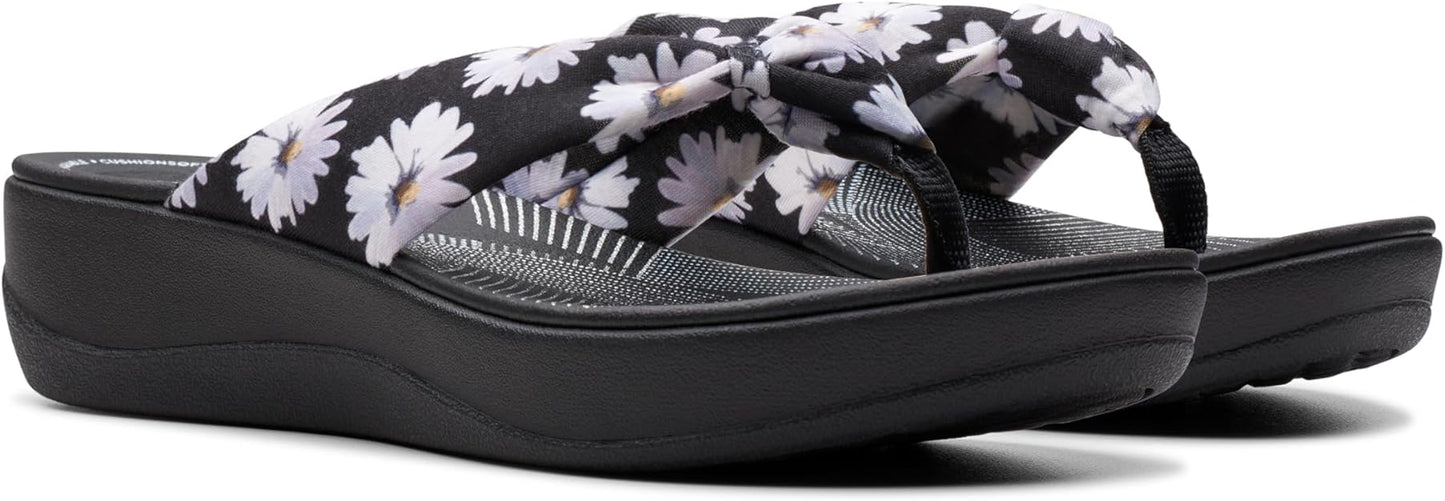Clarks Women's Arla Glison Slip-On  Black Multi Size 8