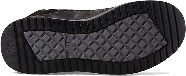 Clarks Men's Wellma Top Waterproof Sneakers  Color Black Combi Size 8M
