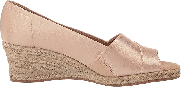 Easy Street Women's Jasper Wedge Sandal  Natural Thai Silk Size 7W