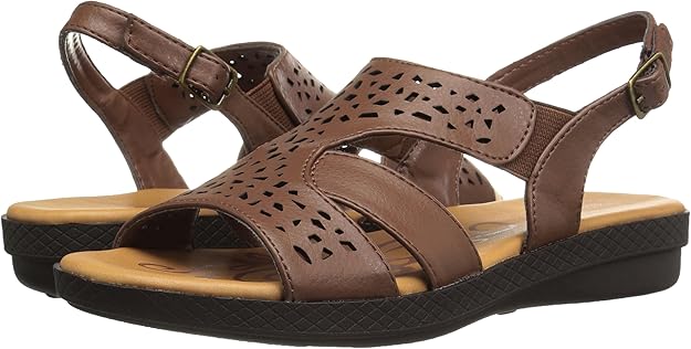 Easy Street Women's Bolt Flat Sandal  Tan Size 9