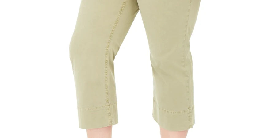 Celebrity Pink Women's Plus Size Montauk Cropped Pants  Color Green Size 18