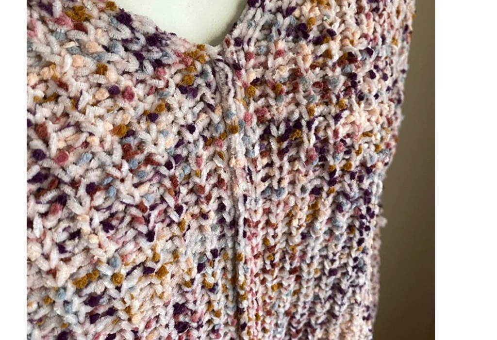 No Comment Women's Colorful Fuzzy Yarn Knit V-Neck Sweater  Color Chunky Rainbow Size XL