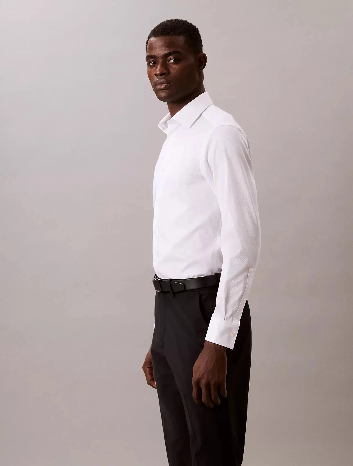 Calvin Klein STEEL+ Men's Solid Slim Fit Button-Down Shirt  White 17 32/33