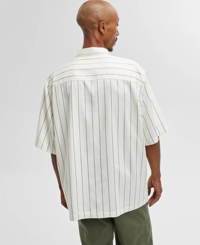 Mode of One Men's Relaxed-Fit Stripe Button Down Shirt  Neo Natural Size L