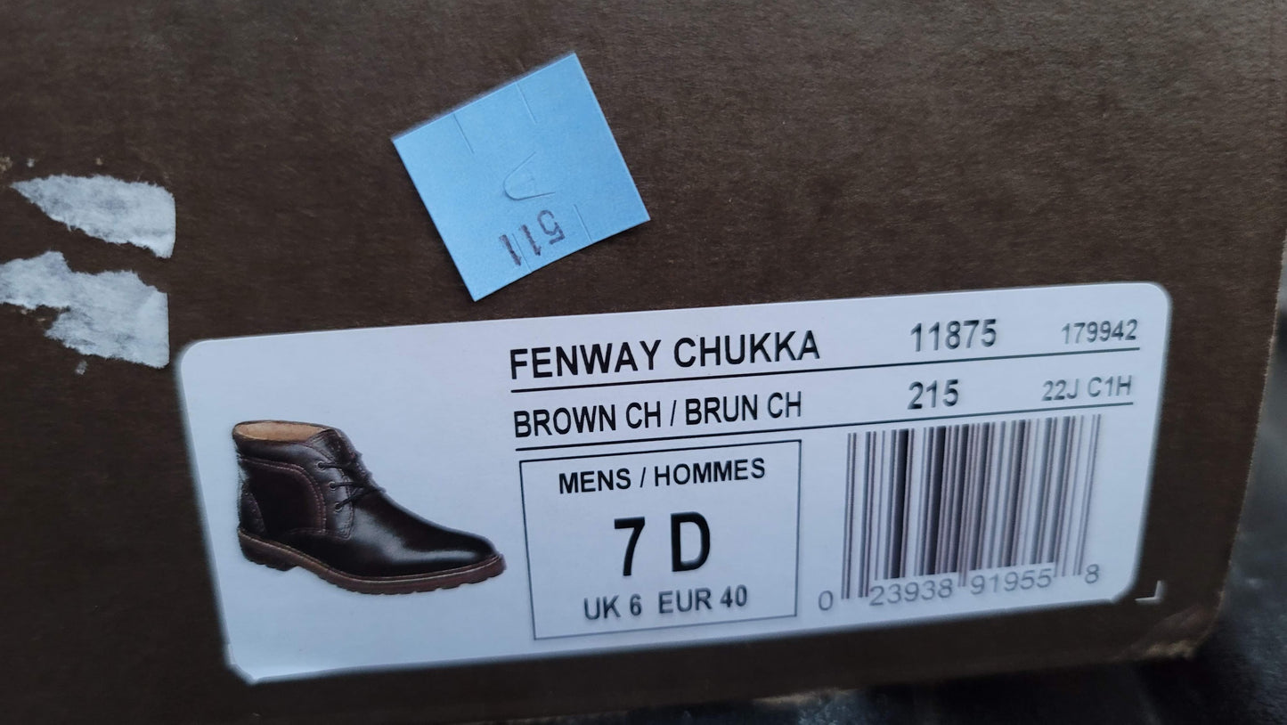 Florsheim Men's Fenway Chukka Boot Dark Brown   Size 7D