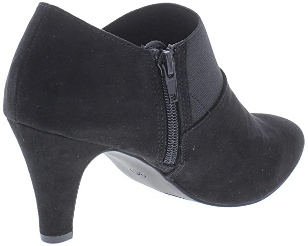 Karen Scott Women's Bryann Closed Toe Ankle Fashion Boots  Color Black Size 6M