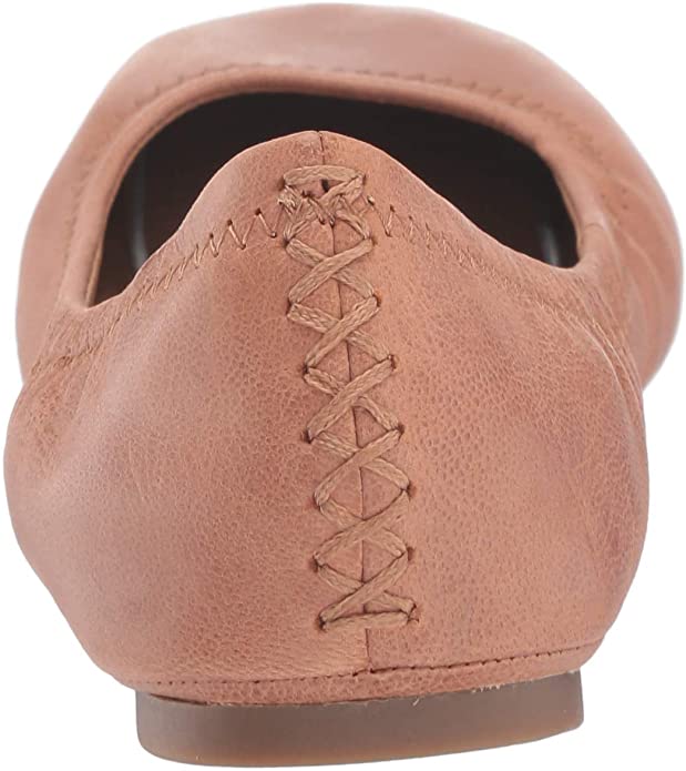 Lucky Brand Women's Emmie Ballet Flat  Size: 8.5M