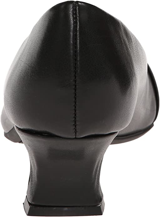 Easy Street Women's Waive Dress Pump