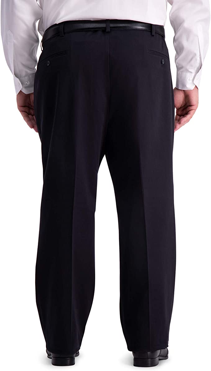 Haggar Men's B&T Work to Weekend Pro Relaxed Fit Pleat Front Pant  Size 48W x 30L