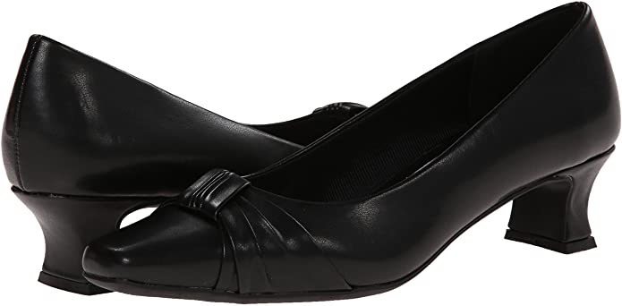 Easy Street Women's Waive Dress Pump