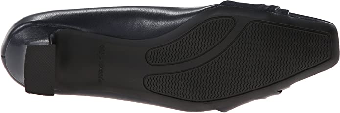 Easy Street Women's Waive Dress Pump