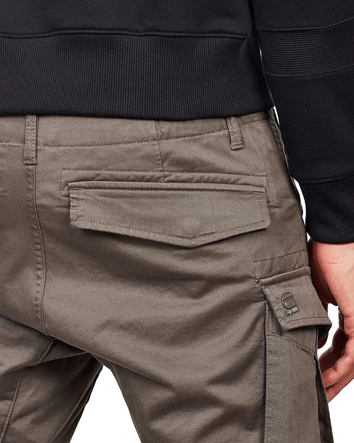 G-Star Raw Men's Rovic Zip 3D Straight Tapered Fit Cargo Pants  Color: Gs Grey 31W x 32L