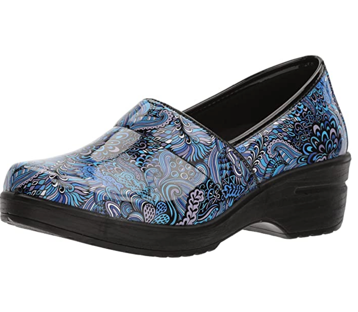 Easy Works Women's Lyndee Health Care Professional Shoe Color Navy Pop Size 8.5M