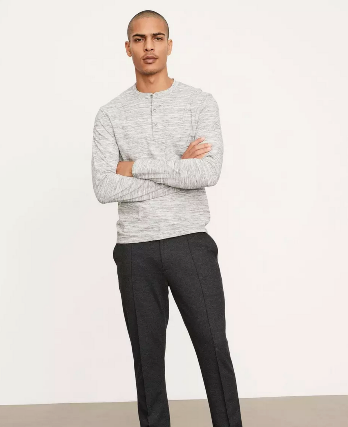 Vince Men’s Static Feeder Stripe Long Sleeve Henley   Color Gray Size M