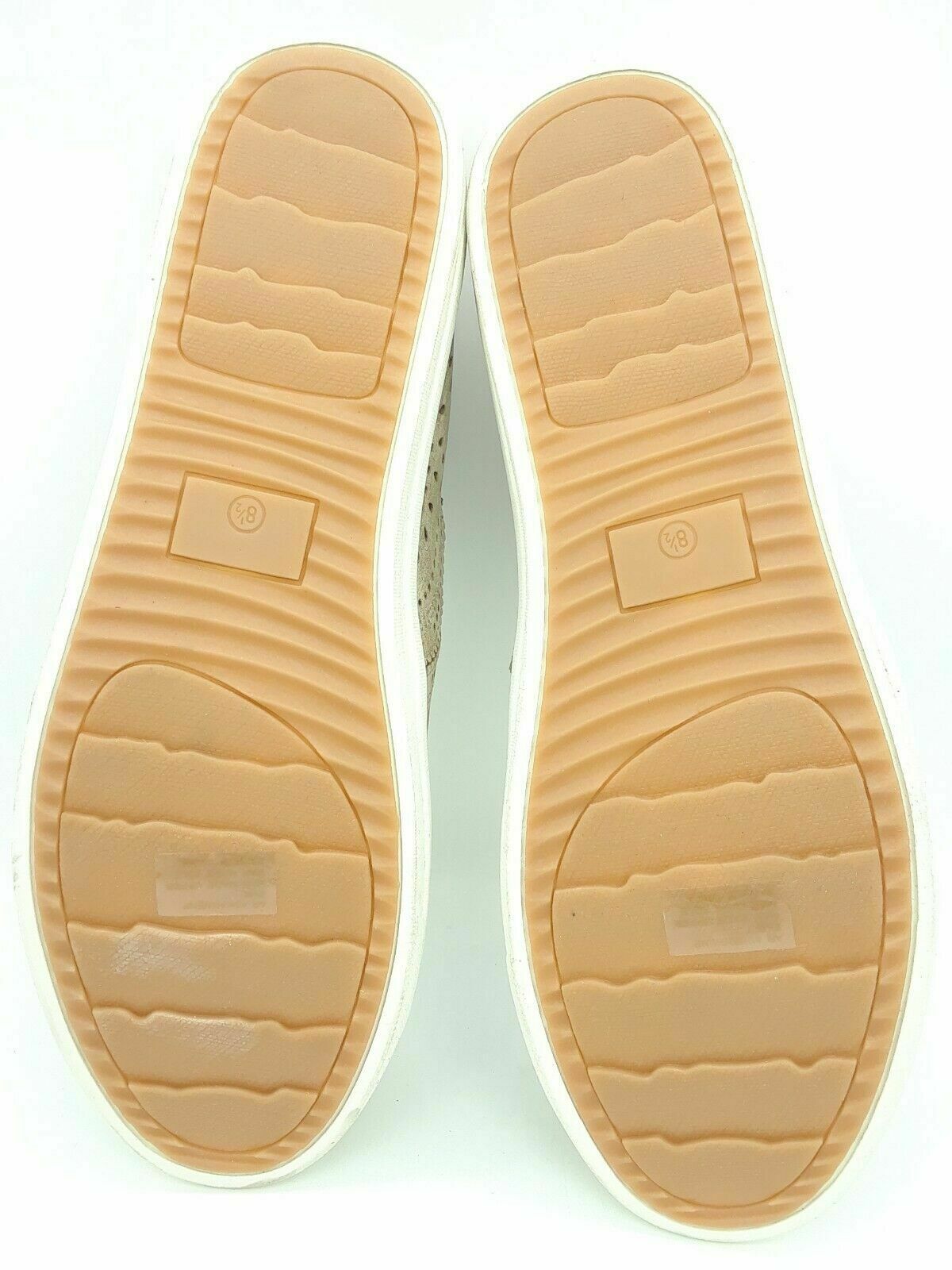 American Rag Ashanne Slip On Flats Platino