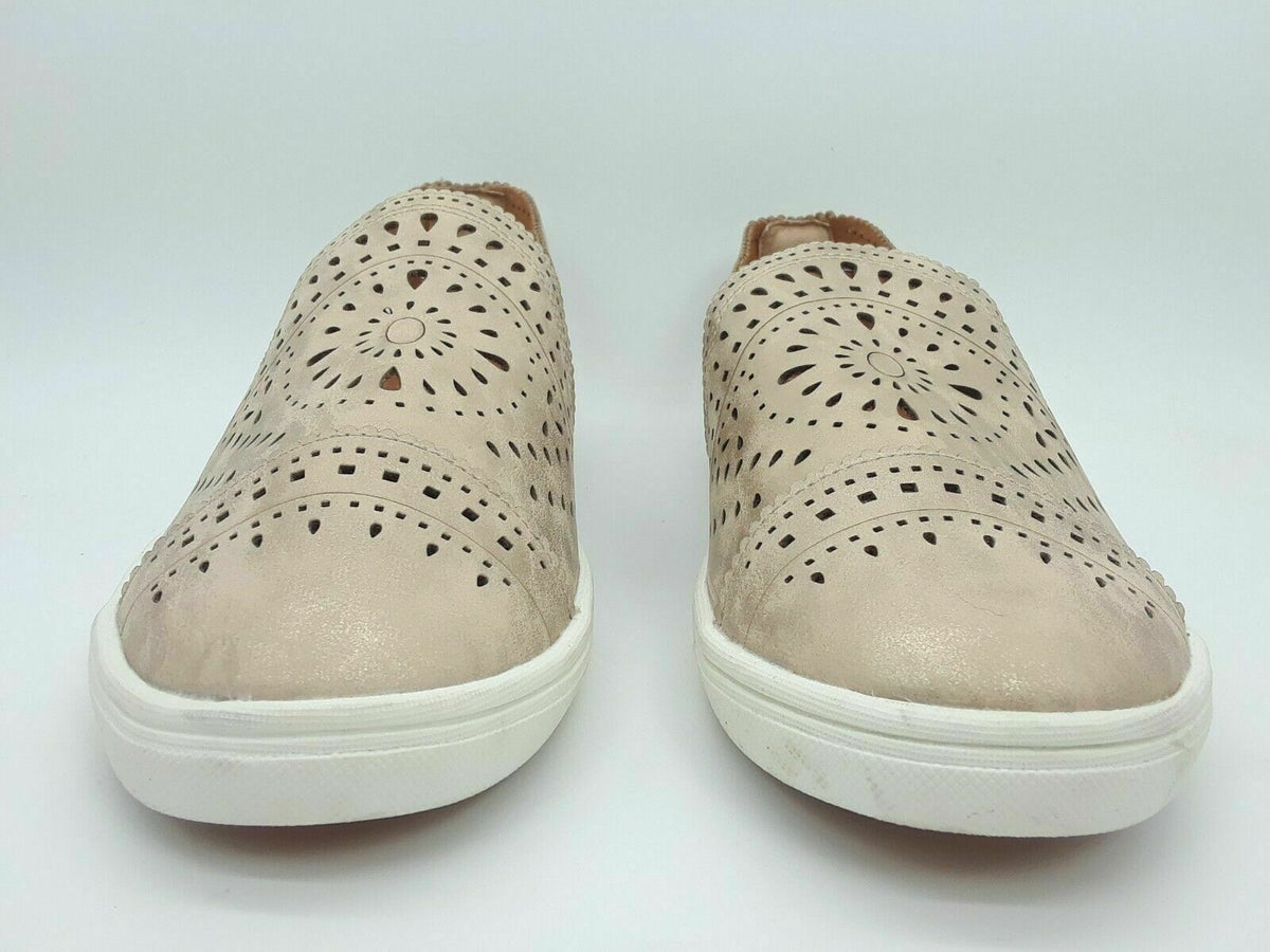 American Rag Ashanne Slip On Flats Platino Size 10.5M