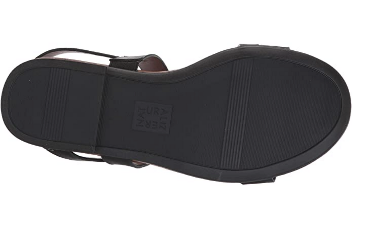 Naturalizer Women's Tru Flat Sandal Color: Black Size: 9 W