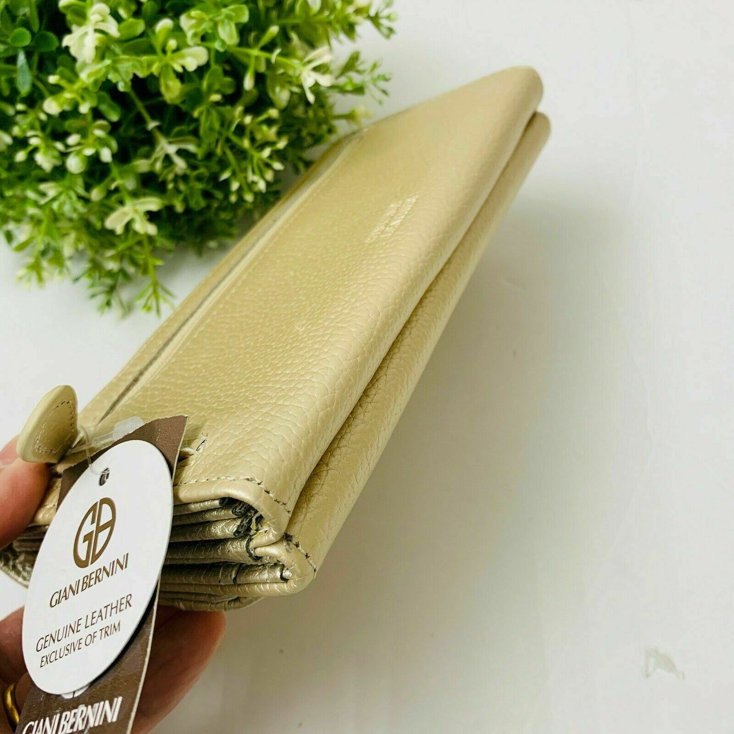 Giani Bernini Genuine Pebble Leather Bifold Wallet Gold