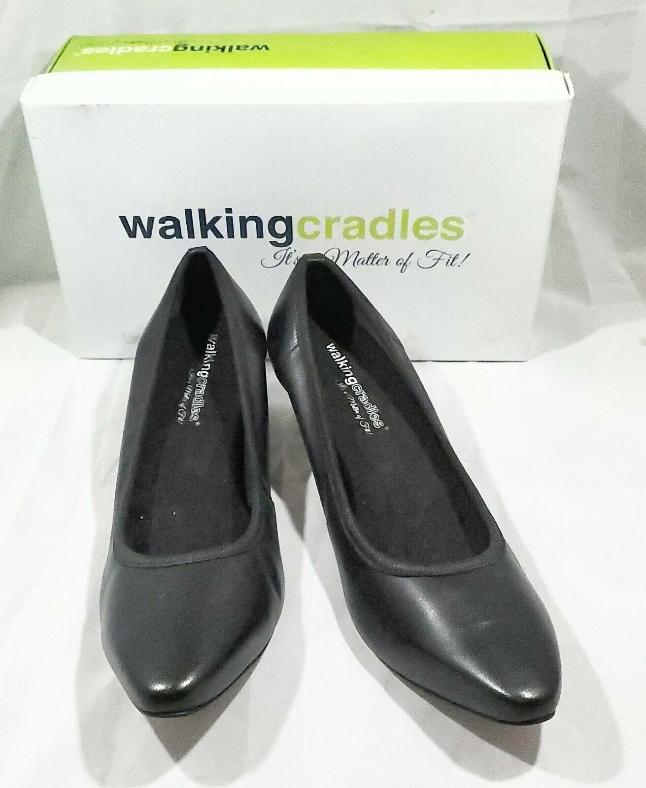 Walking Cradles Women's black izzy Pumps  size 12m