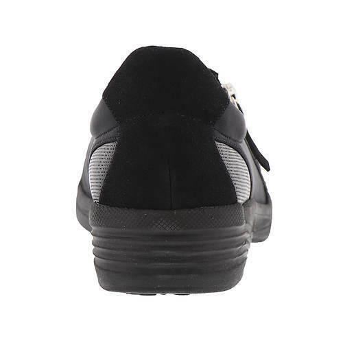 SoLite by Easy Street Women's Black Dreamy Reg $60 Size 6.5M