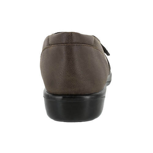 Easy Street Women's Brown Sync Shoes Size 8.5M
